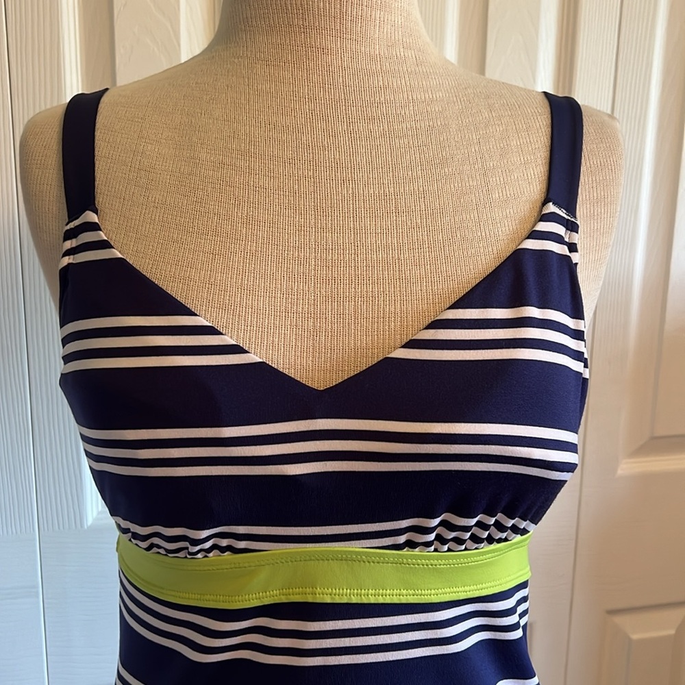 Jag NWT Navy and White Striped Tankini Top Size 32D/DD - Picture 3 of 15